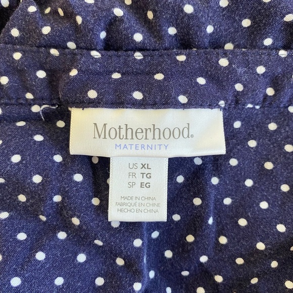 Motherhood Maternity, blue polka dot, tie front top, size XL - Picture 5 of 5